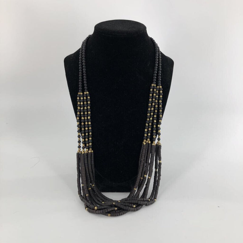 Multi strand blk/gold necklace