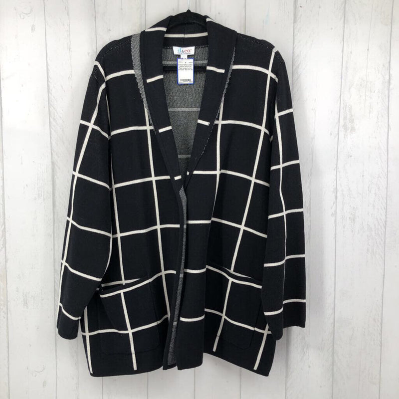 4X Plaid single button sweater