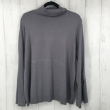 1X T-neck sweater