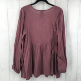 1X Pleated front l/s top