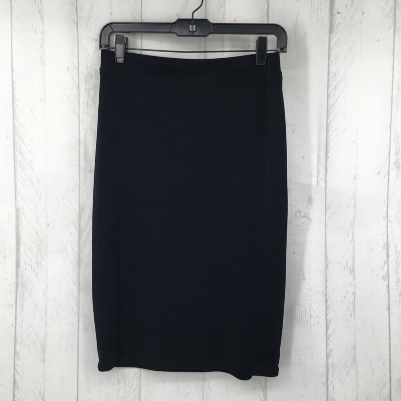 0P/1P(M) 2Pc Pull on skirt & l/s top