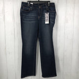 R64 14 curvy bootcut jeans