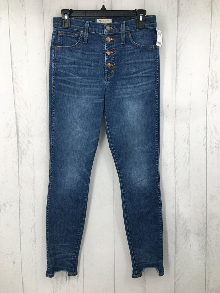 28 Hi-rise skinny jean