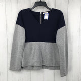 M V-neck colorblock sweatshirt