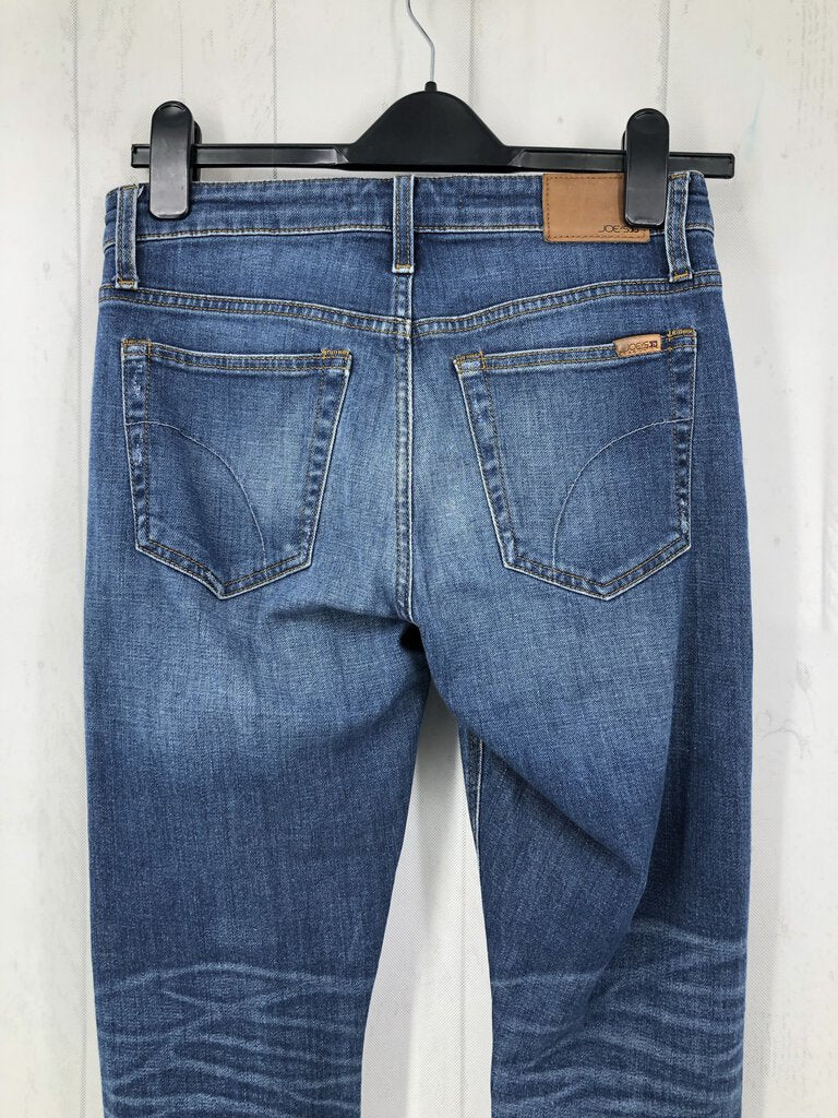 24 Boyfriend crop jeans