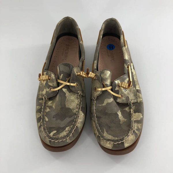 11 camo boat shoes