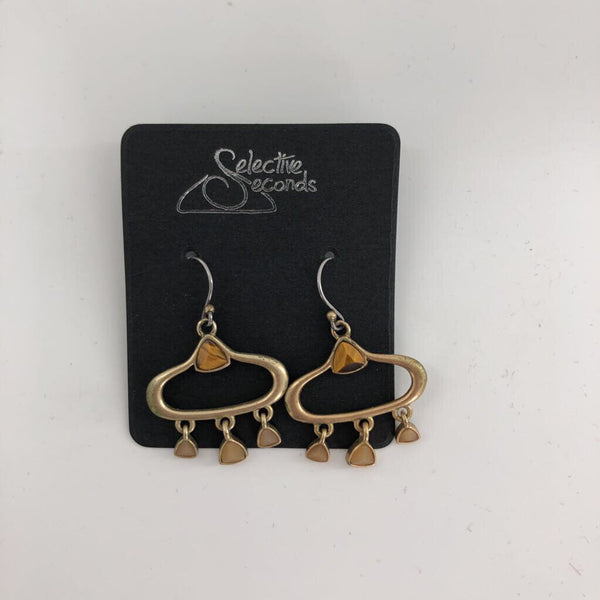 Goldtone beaded dangle earrings