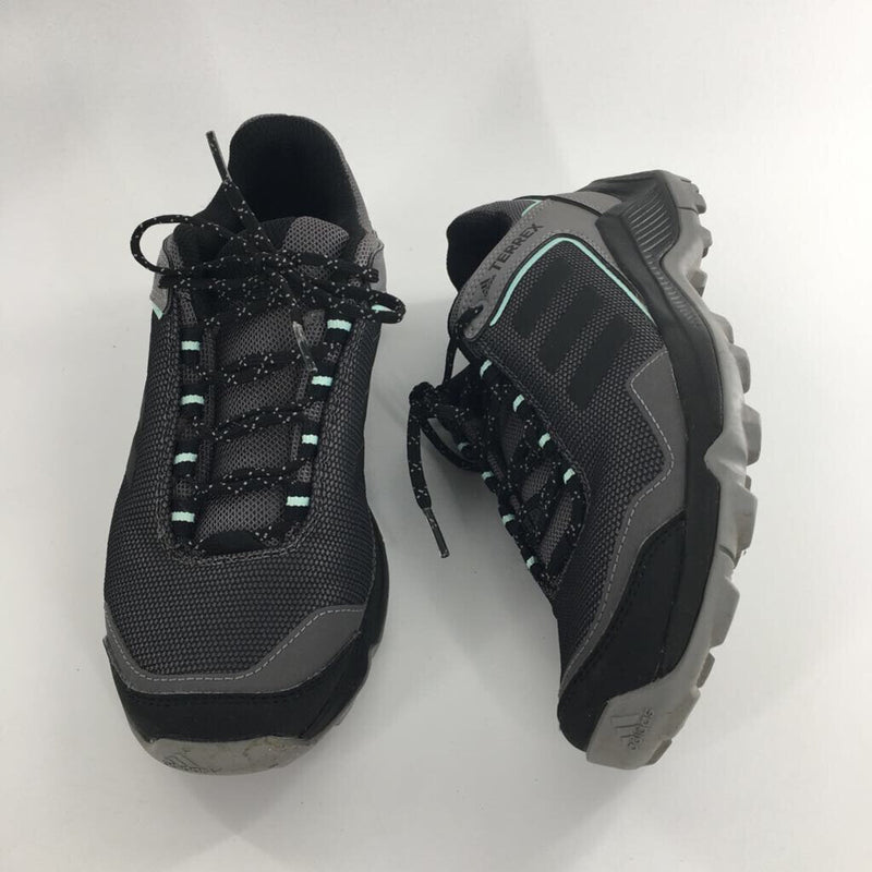 7 lace up hiking sneakers