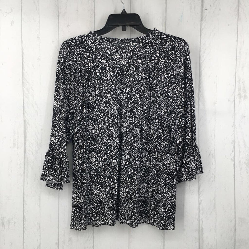 XL Flo print ruffle slv top