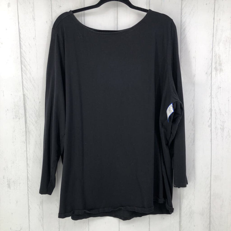 4X Round neck 3/.4 slv top