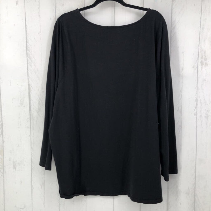 4X Round neck 3/.4 slv top