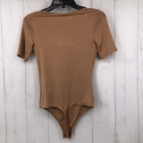 R45 S Heart neckline s/s bodysuit