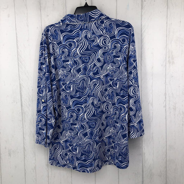 R54 XL Printed semi-sheer button down top