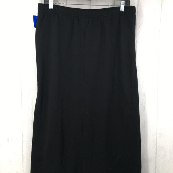 XL Pull on long skirt