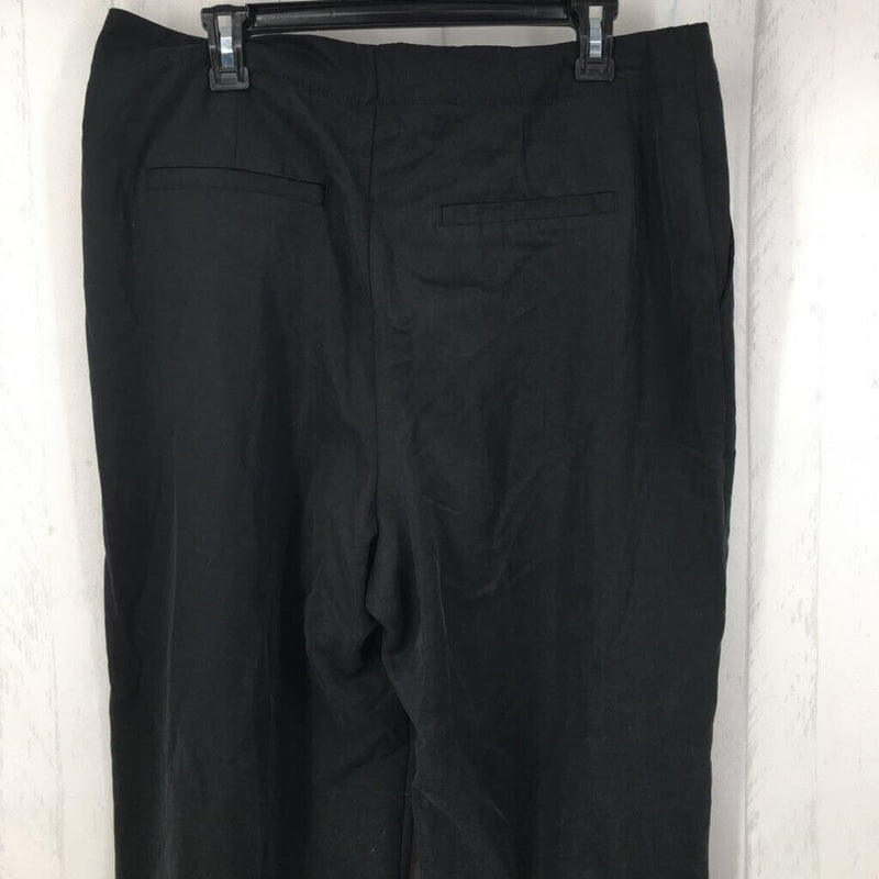 16 Wide leg pants