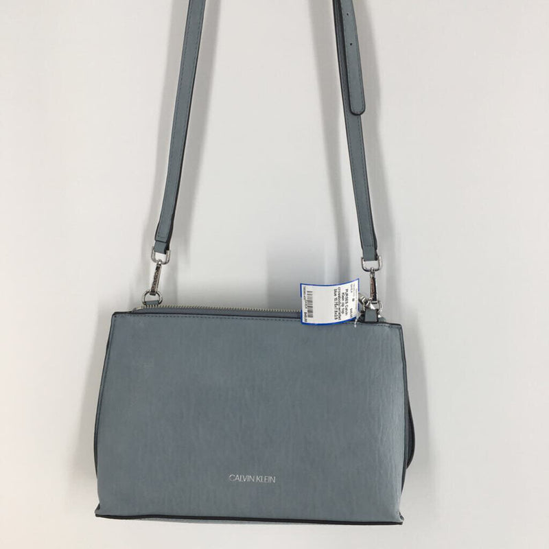 zip top crossbody/wristlet