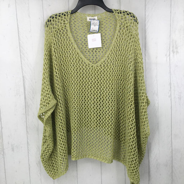 R48 S/M open knit poncho/cover up