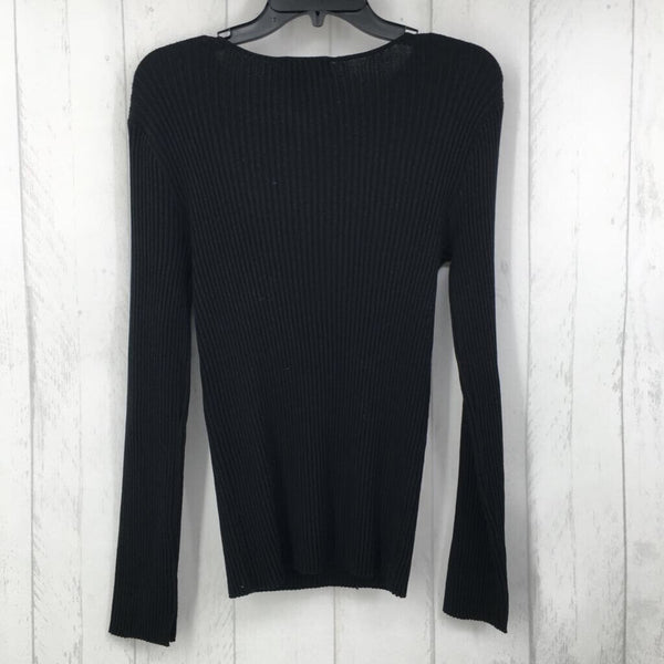 M Ribbed sweater