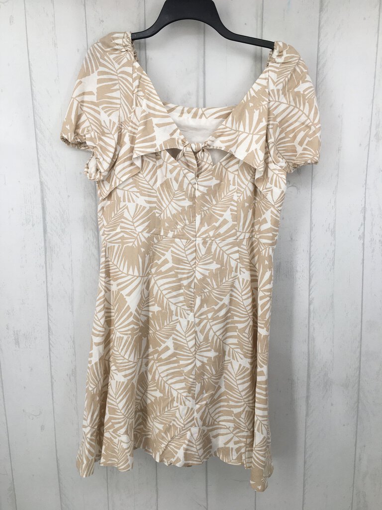 10 Leaf print puff slv dress