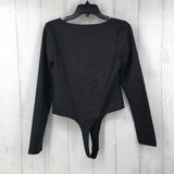 R42 L square neck bodysuit