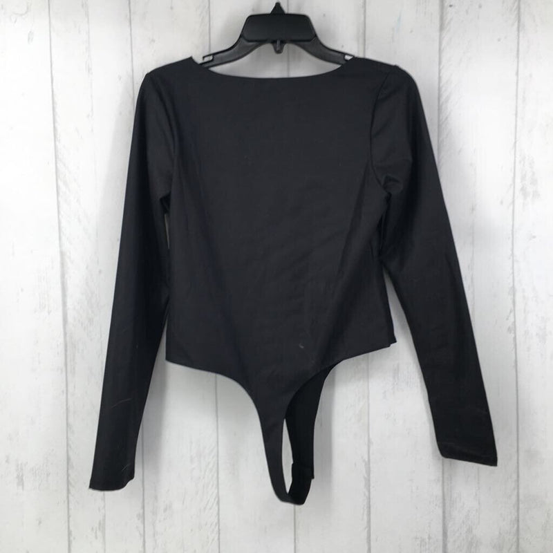 R42 L square neck bodysuit