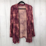 1x tie-dye like open cardigan