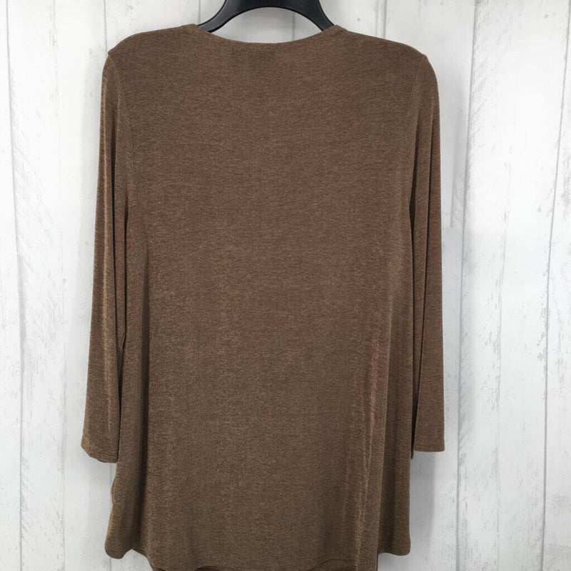 M l/s scoop neck top