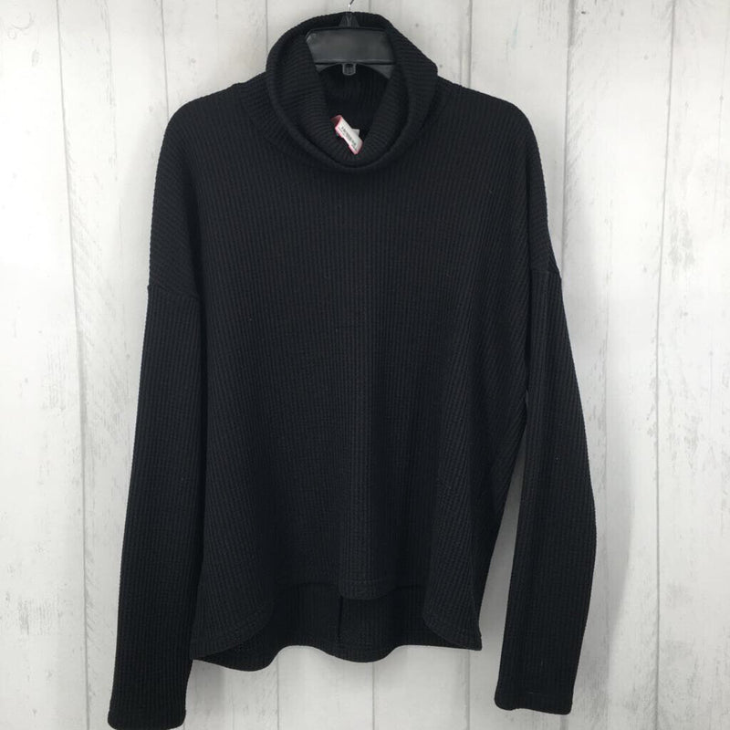 XL l/s cowl neck waffle top