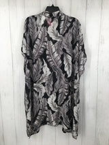 XL s/s sheer leaf print button cover up