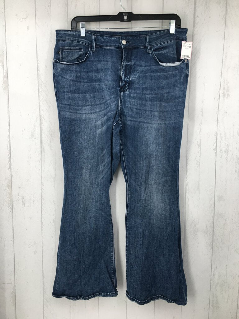 20W Flare fit jeans