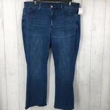 18wp mini boot jeans