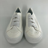 7 Slip on canvas sneaker