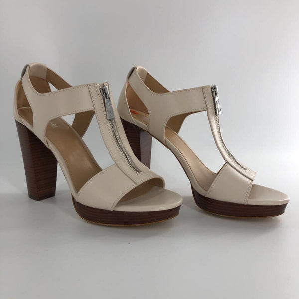 8.5 Block heel sandal