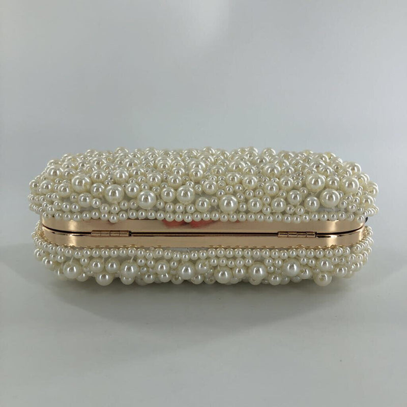 Pearl clutch