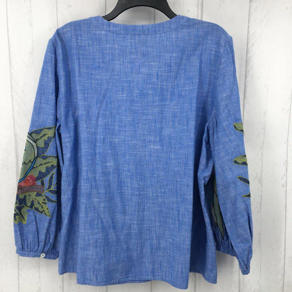 3(XL) Embroidered denim l/s top