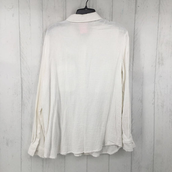 L Gauzy button down l/s top