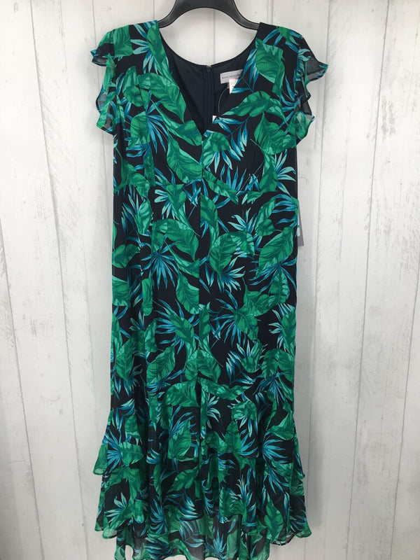 R89 16 Leaf print ruffled dress