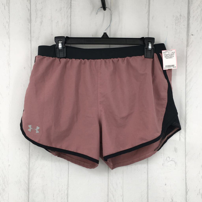 L Running shorts