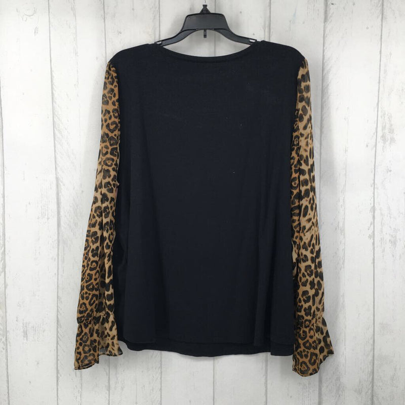 XL Animal print shher slv top