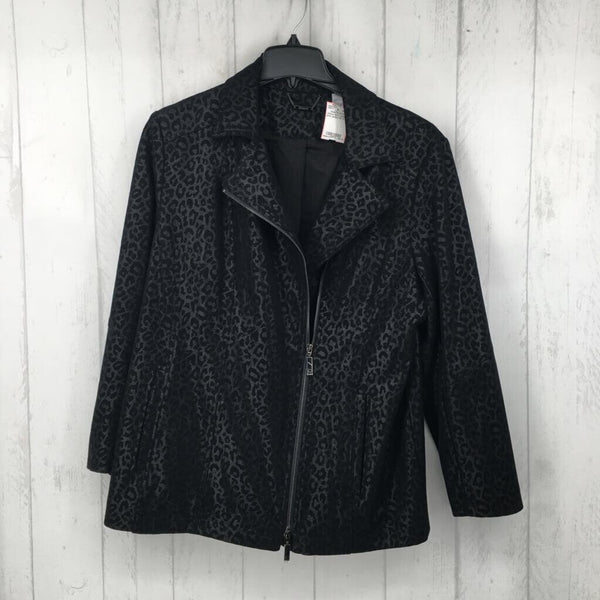 3(XL) Animal print jacket