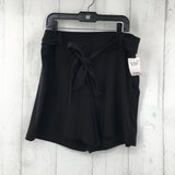 S Belted shorts