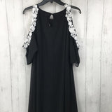 XL lace trim s/s cold shoulder dress