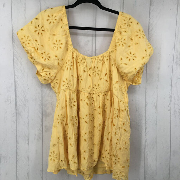 1x s/s eyelet babydoll top