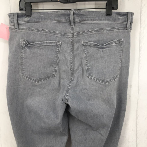 32/14 Modern skinny jean