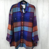 4X Plaid boyfriend button down top