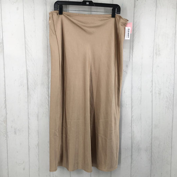 R40 XL Pull on skirt