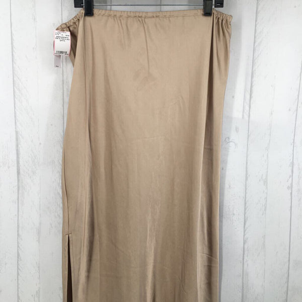 R40 XL Pull on skirt