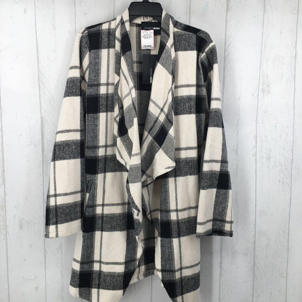 XL Plaid belted jacket