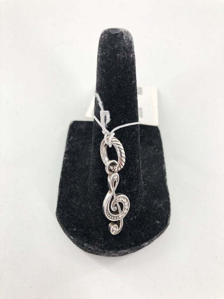 Brighton treble clef charm