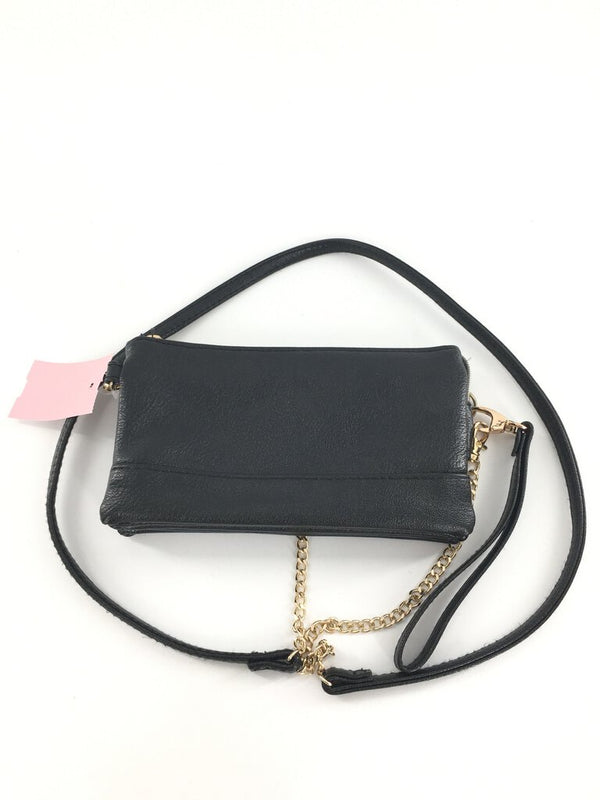 chain strap crossbody/wristlet